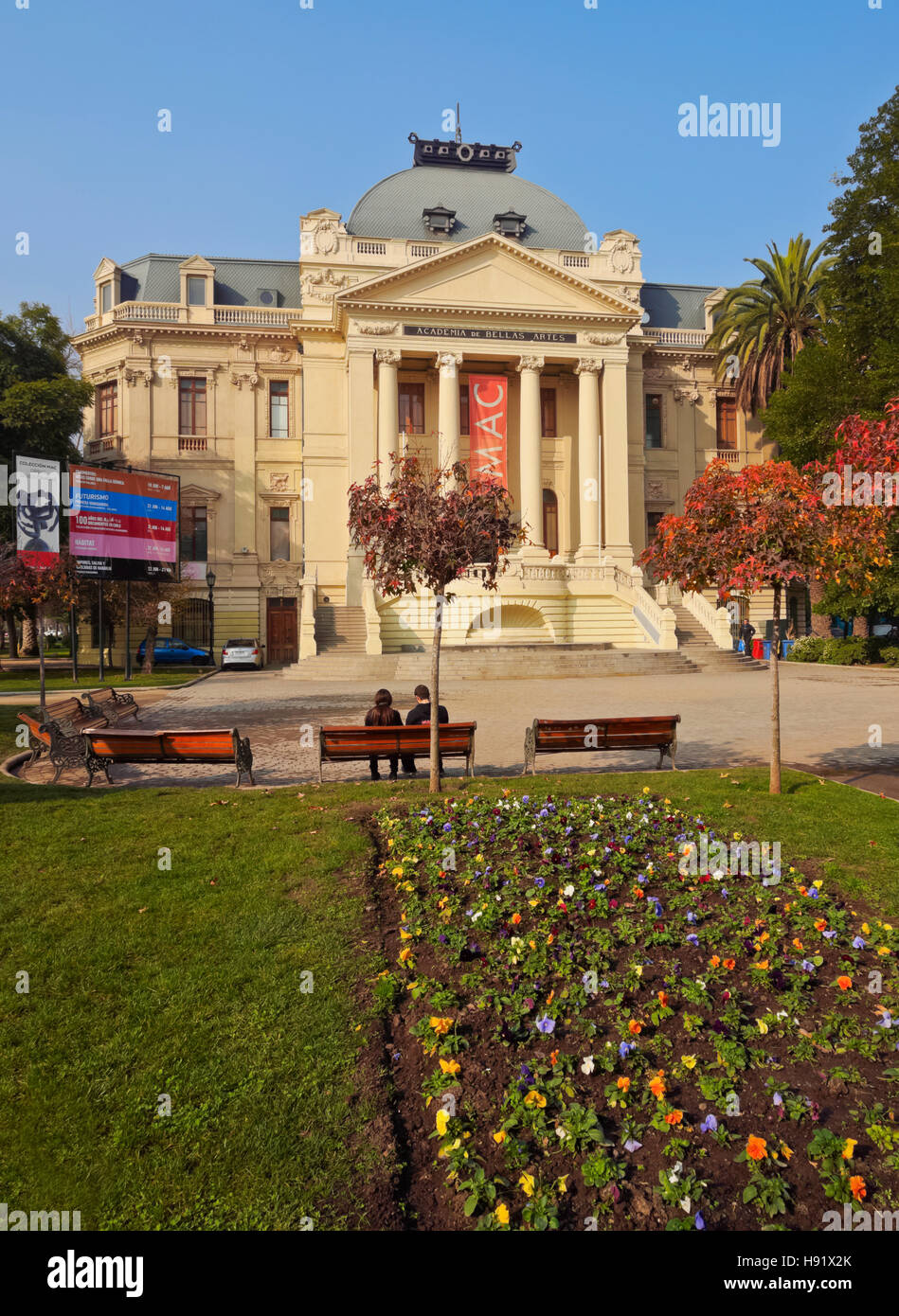 Il Cile, Santiago, vista di Santiago Museo di Arte Contemporanea (MAC). Foto Stock