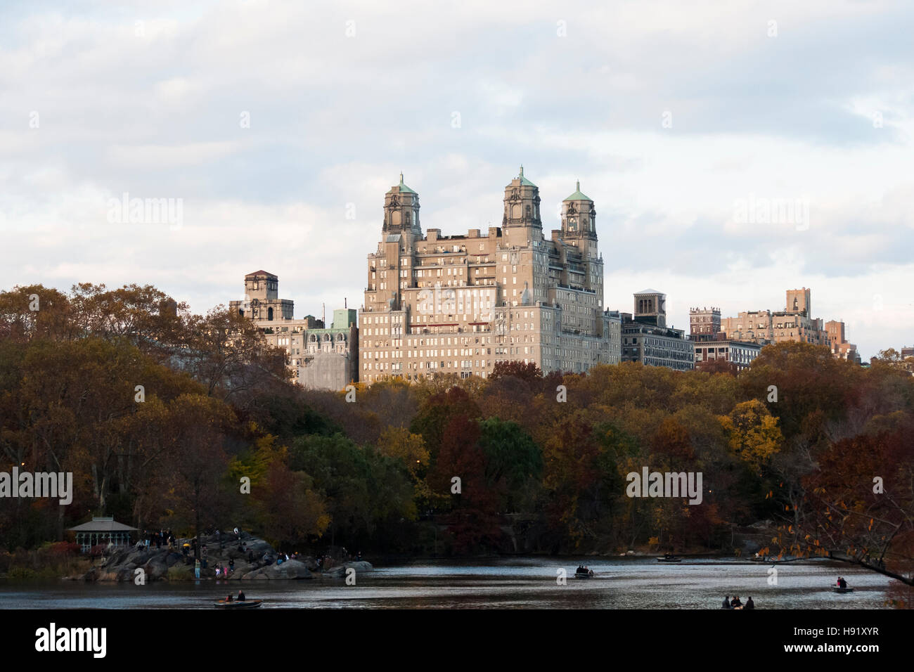 Foto scattata da all'interno del Central Park di New York Foto Stock