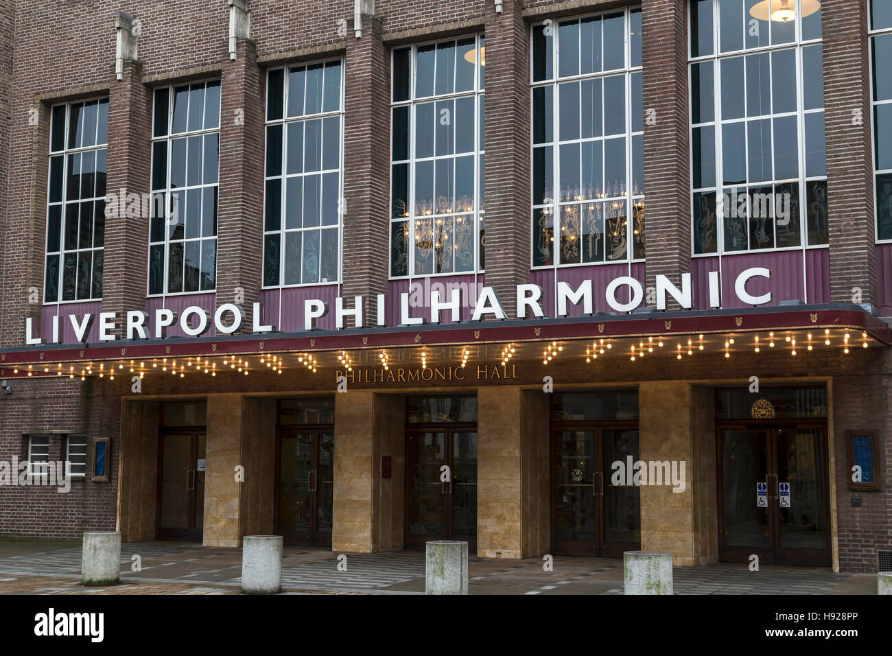 Ingresso principale della Liverpool Philharmonic concert hall. Foto Stock