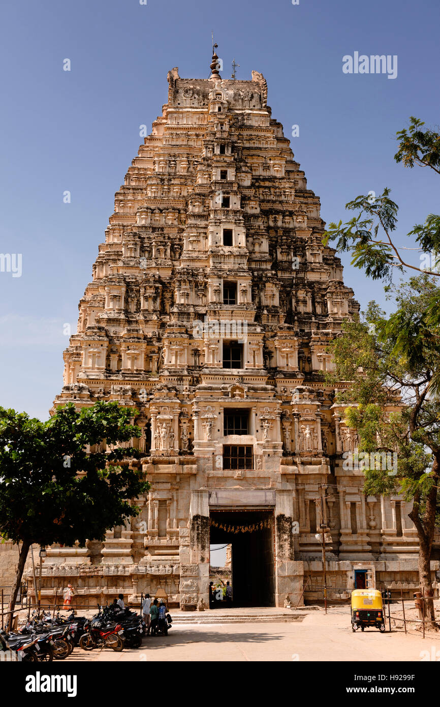 Tempio Virupaksha in Hampi. Foto Stock