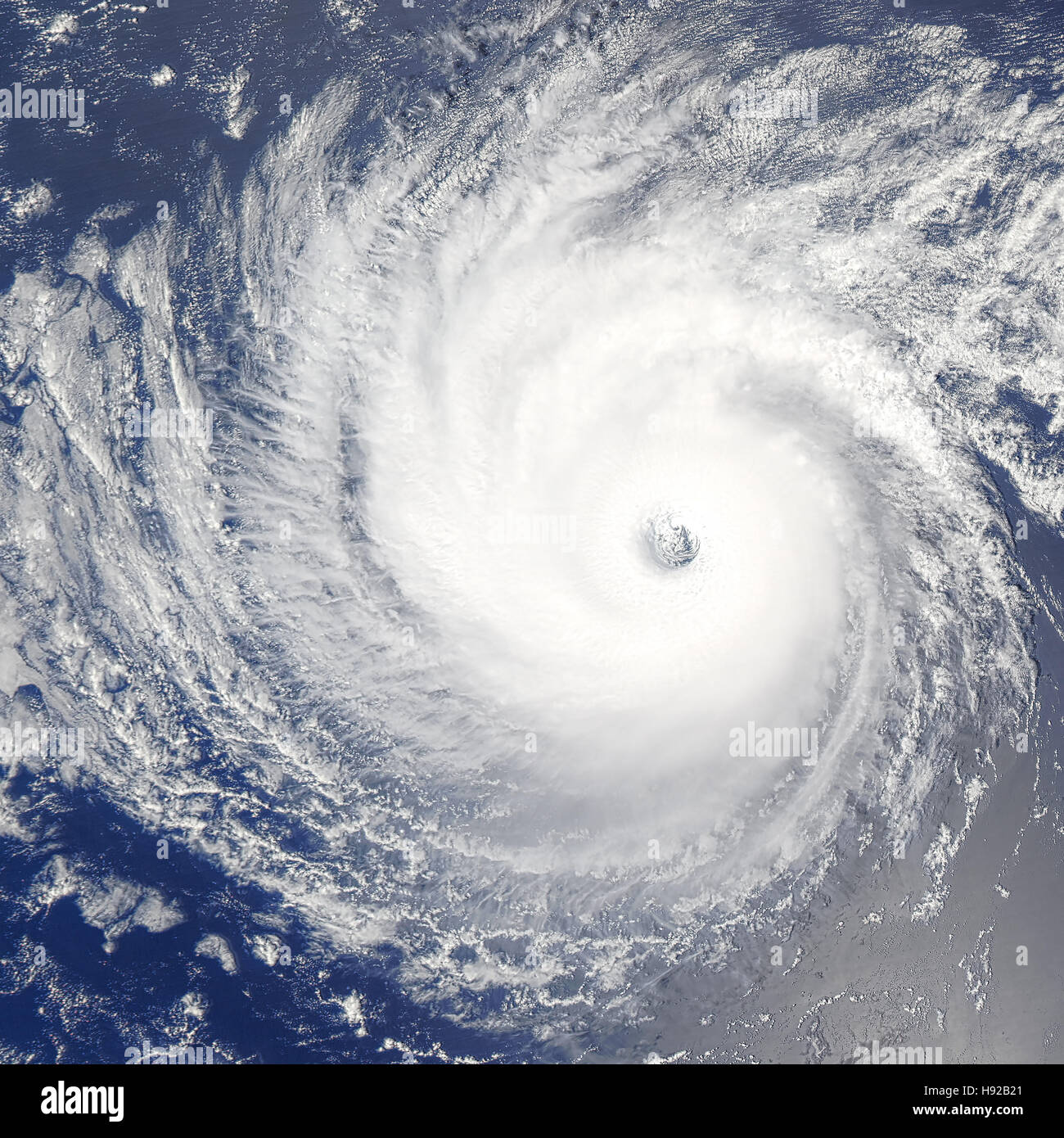 Uragano Lester sull approccio alle Hawaii. Gli elementi di questa immagine sono arredate dalla NASA Foto Stock