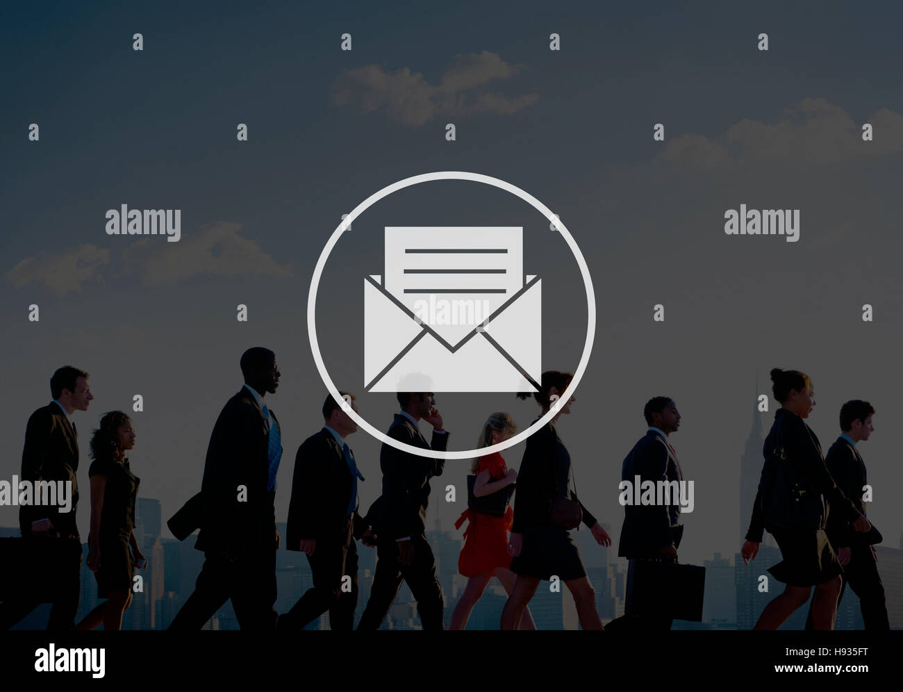 Messaggio di posta elettronica icona lettera di comunicazione Concept Foto Stock