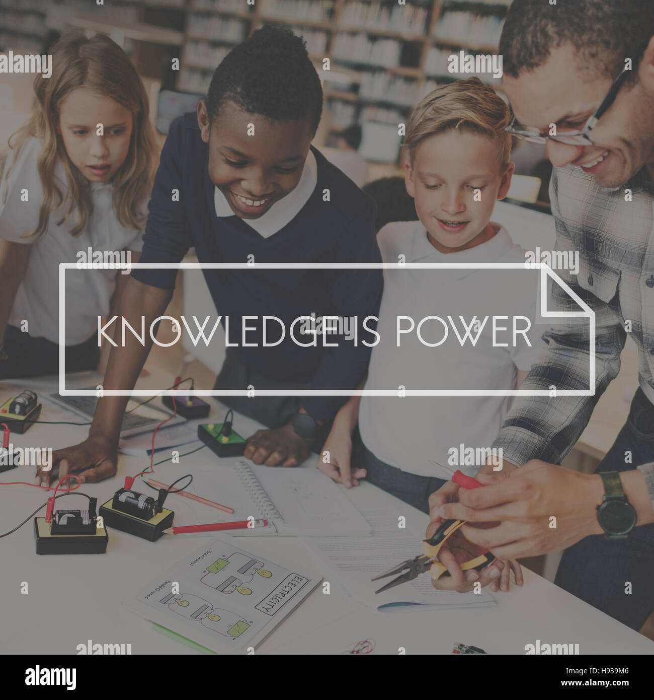 La conoscenza è potere istruzione sapienza concetto di successo Foto Stock