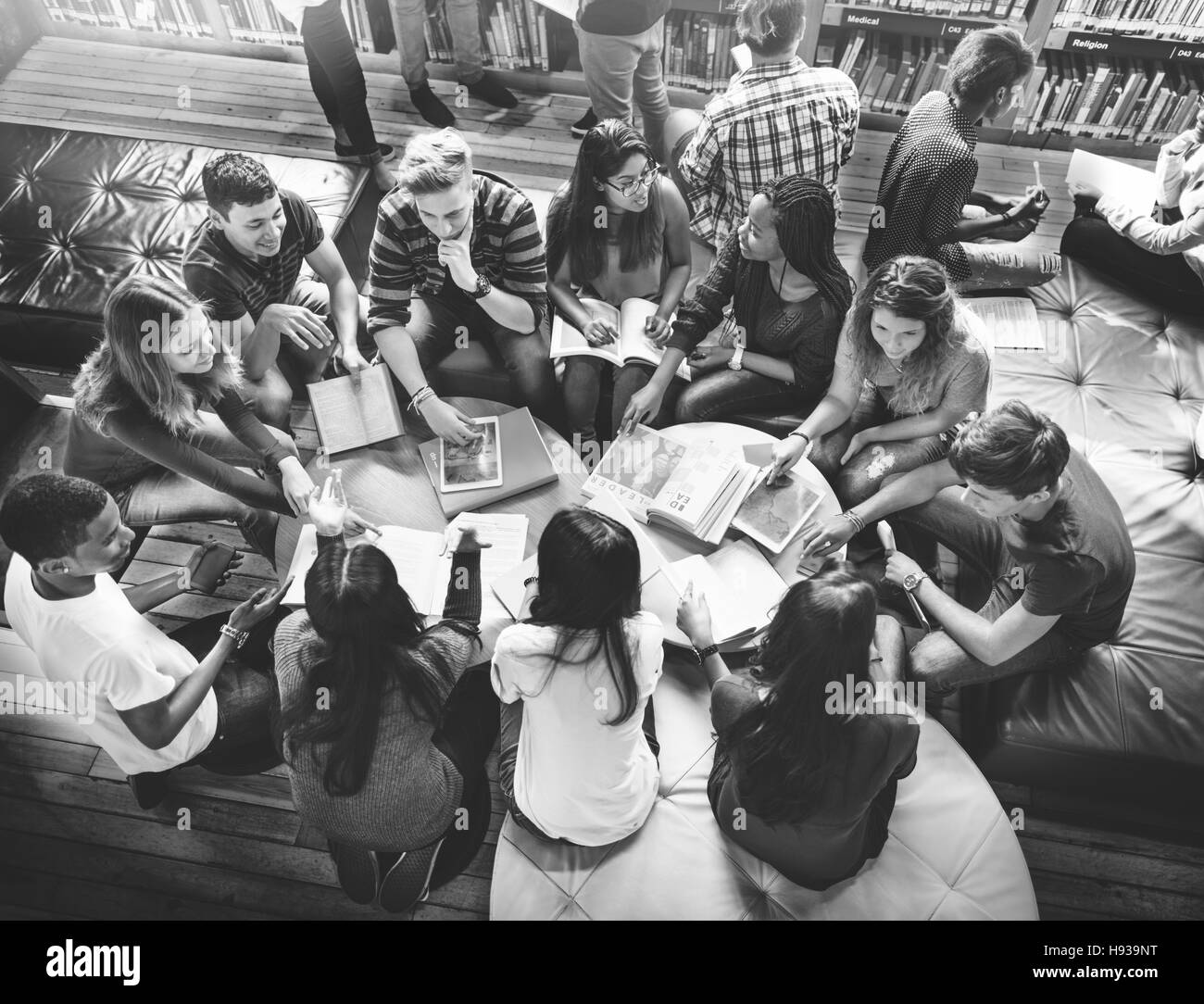 Compagno di classe internazionale di condivisione amico concetto Foto Stock