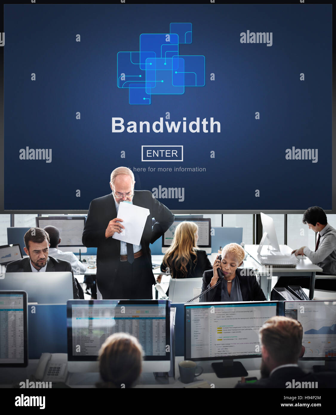 Larghezza di banda della connessione a banda larga Informazioni dati Concetto di Internet Foto Stock