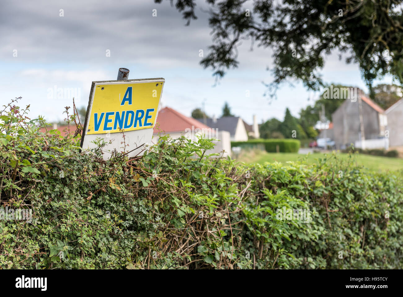 Segno di terreni in vendita in francese : " a vendre" Foto Stock