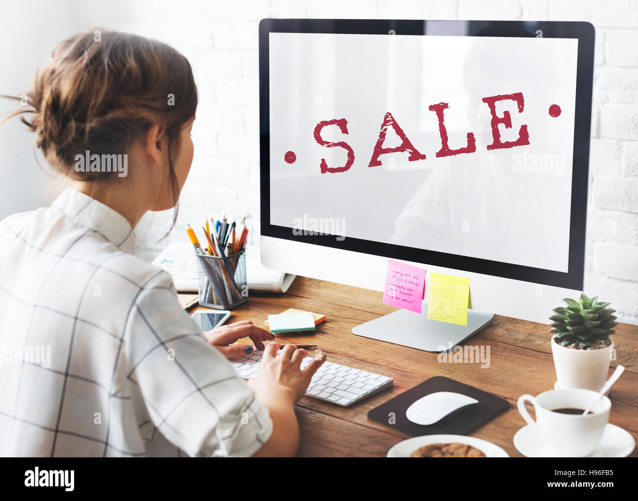 Promozione vendita sconti per lo shopping al concetto di timbro Foto Stock