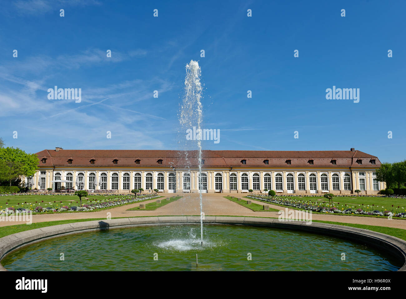 Aranciera e fontana, Ansbach Residence, Ansbach, Baviera, Germania Foto Stock