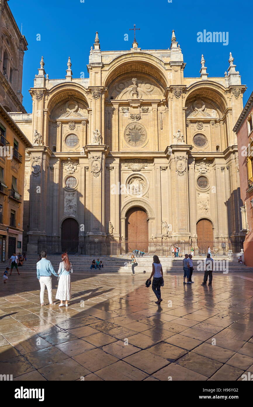 Facciata principale della Cattedrale di Granada, Granada, Andalusia, Spagna Foto Stock