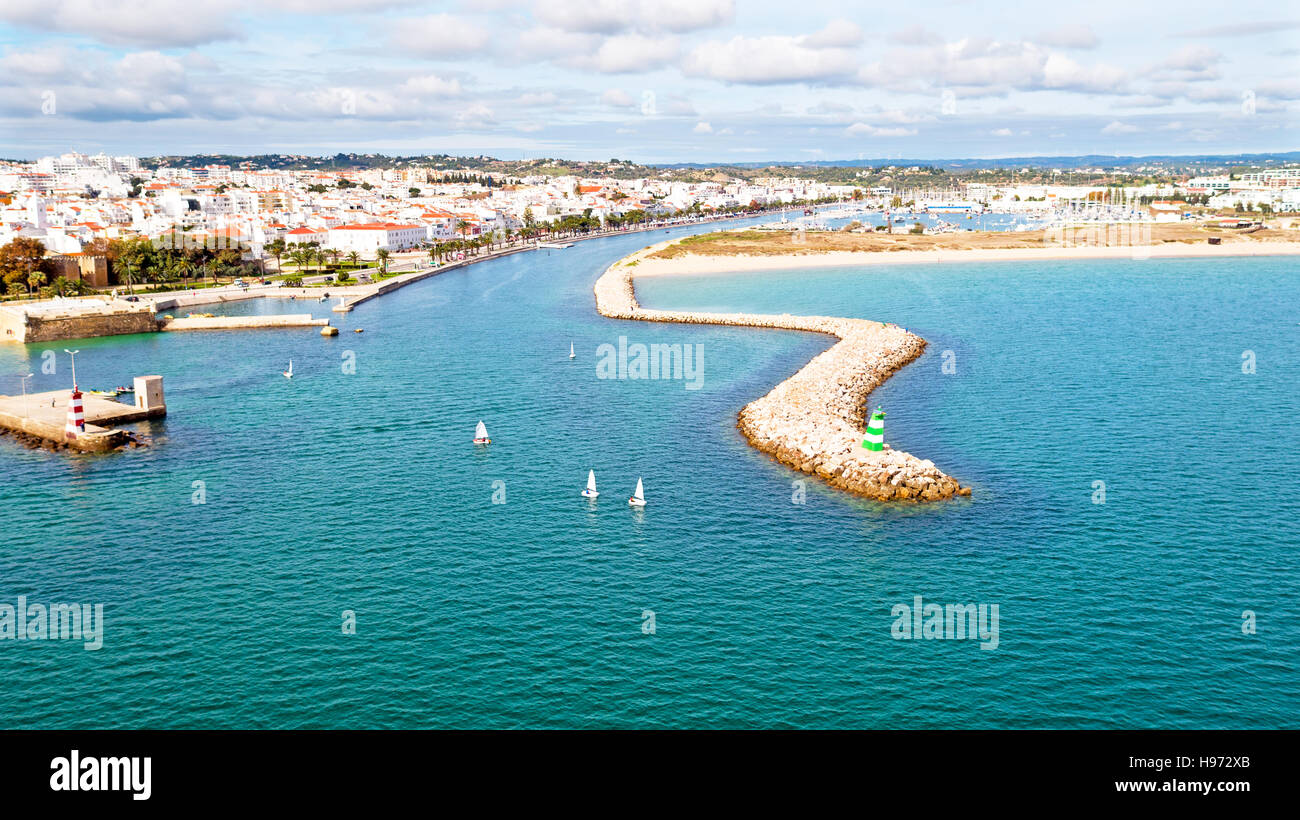 Antenna dalla città di Lagos, in Algarve in Portogallo Foto Stock