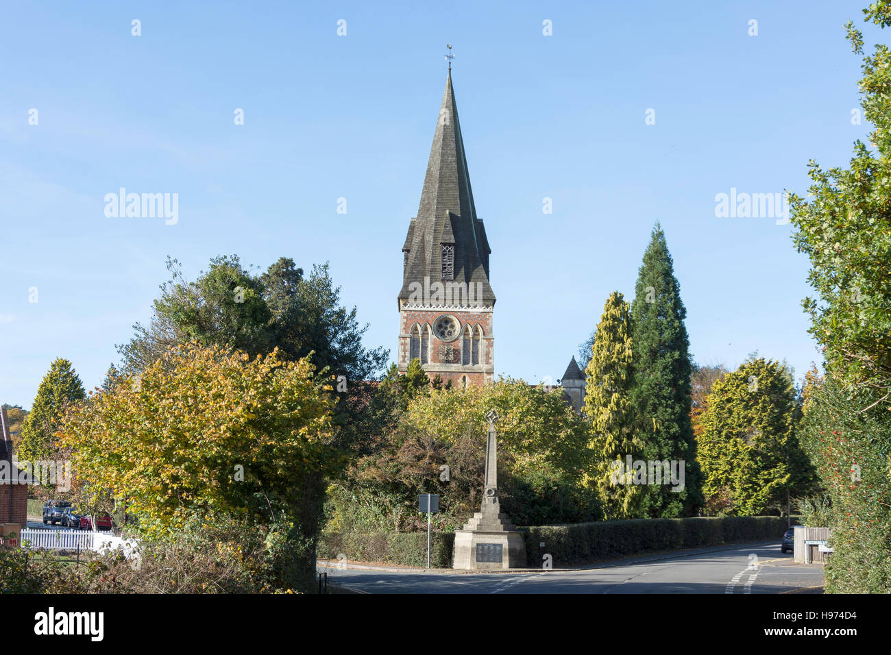 Chiesa della Santa Trinità, Church Road, Sunningdale Village, Surrey, England, Regno Unito Foto Stock