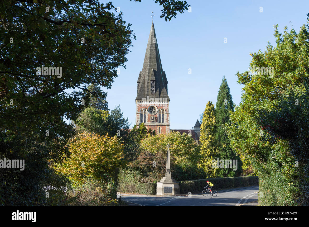 Chiesa della Santa Trinità, Church Road, Sunningdale Village, Surrey, England, Regno Unito Foto Stock