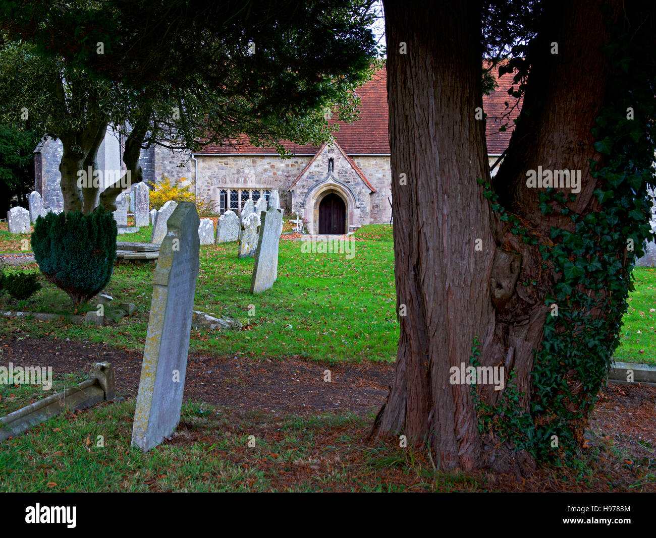 Chiesa di tutti i santi, Dibden, Hampshire, Inghilterra, Regno Unito Foto Stock