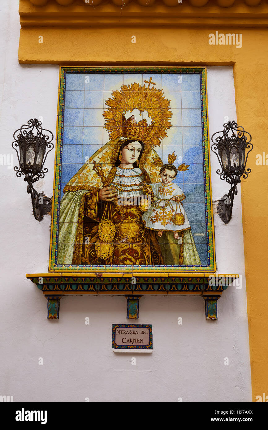 Virgen carmen andalucia immagini e fotografie stock ad alta risoluzione ...