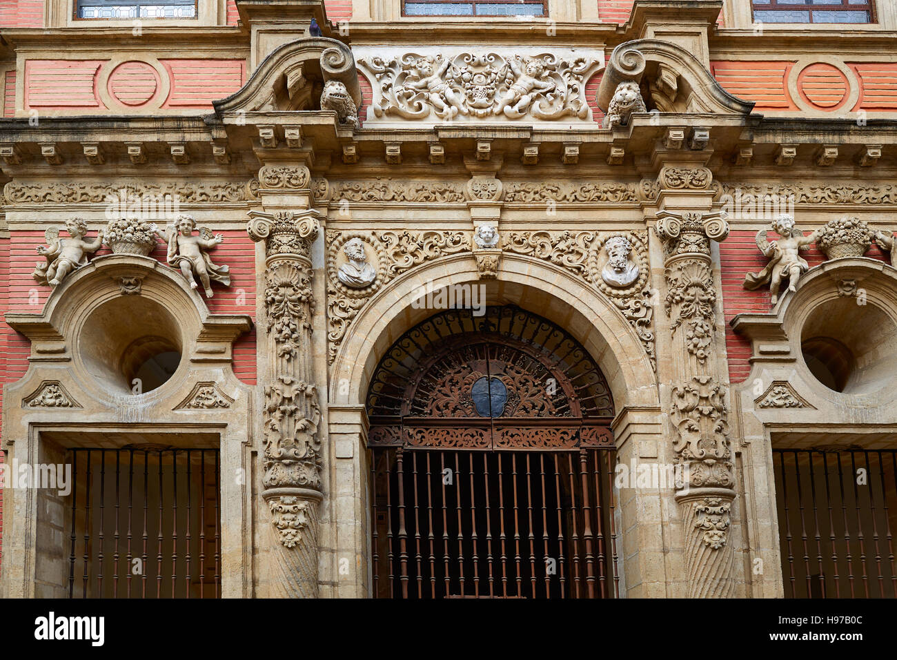 San Luis Facciata chiesa di Siviglia di Spagna a Macarena di Siviglia Foto Stock