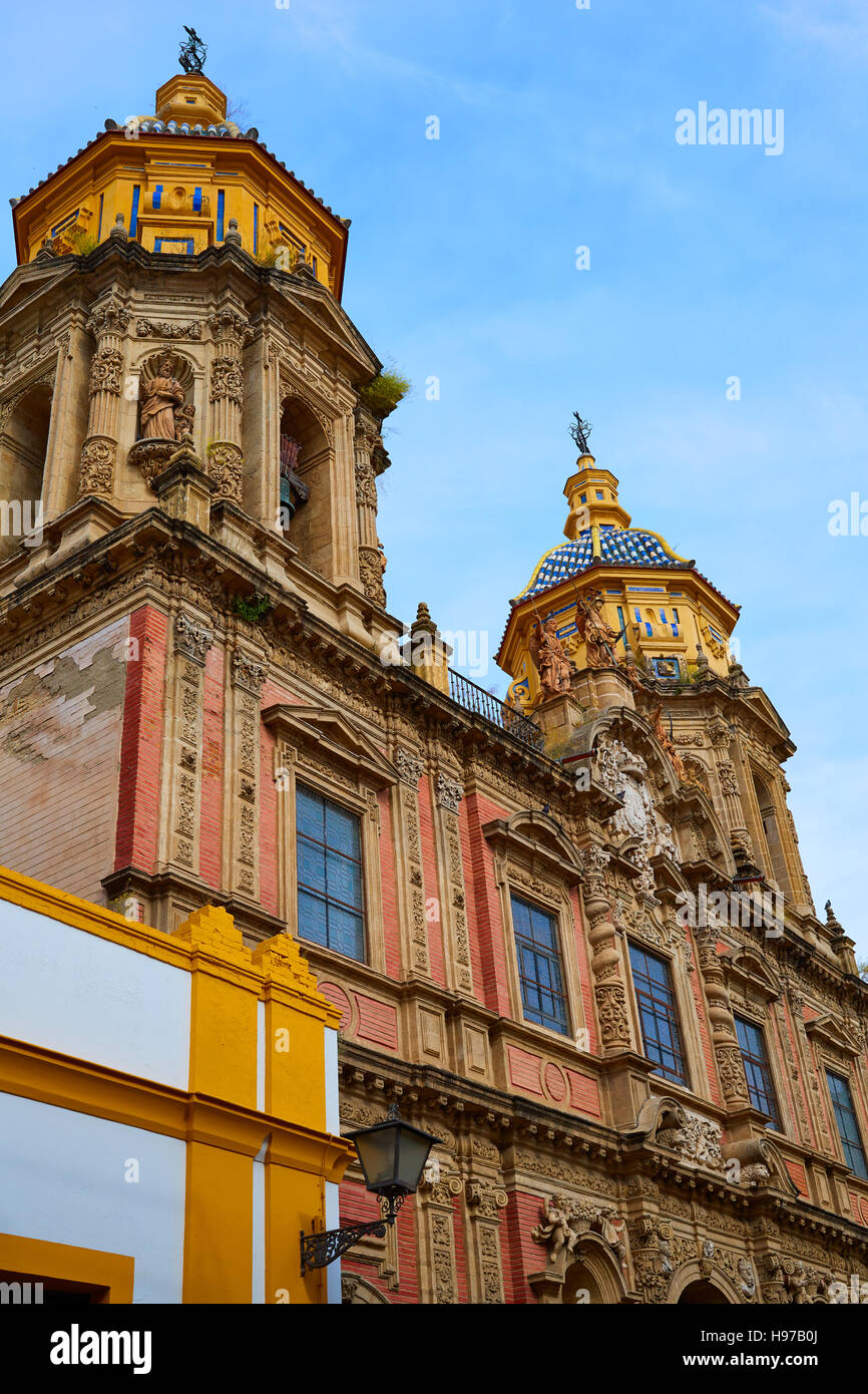 San Luis Facciata chiesa di Siviglia di Spagna a Macarena di Siviglia Foto Stock