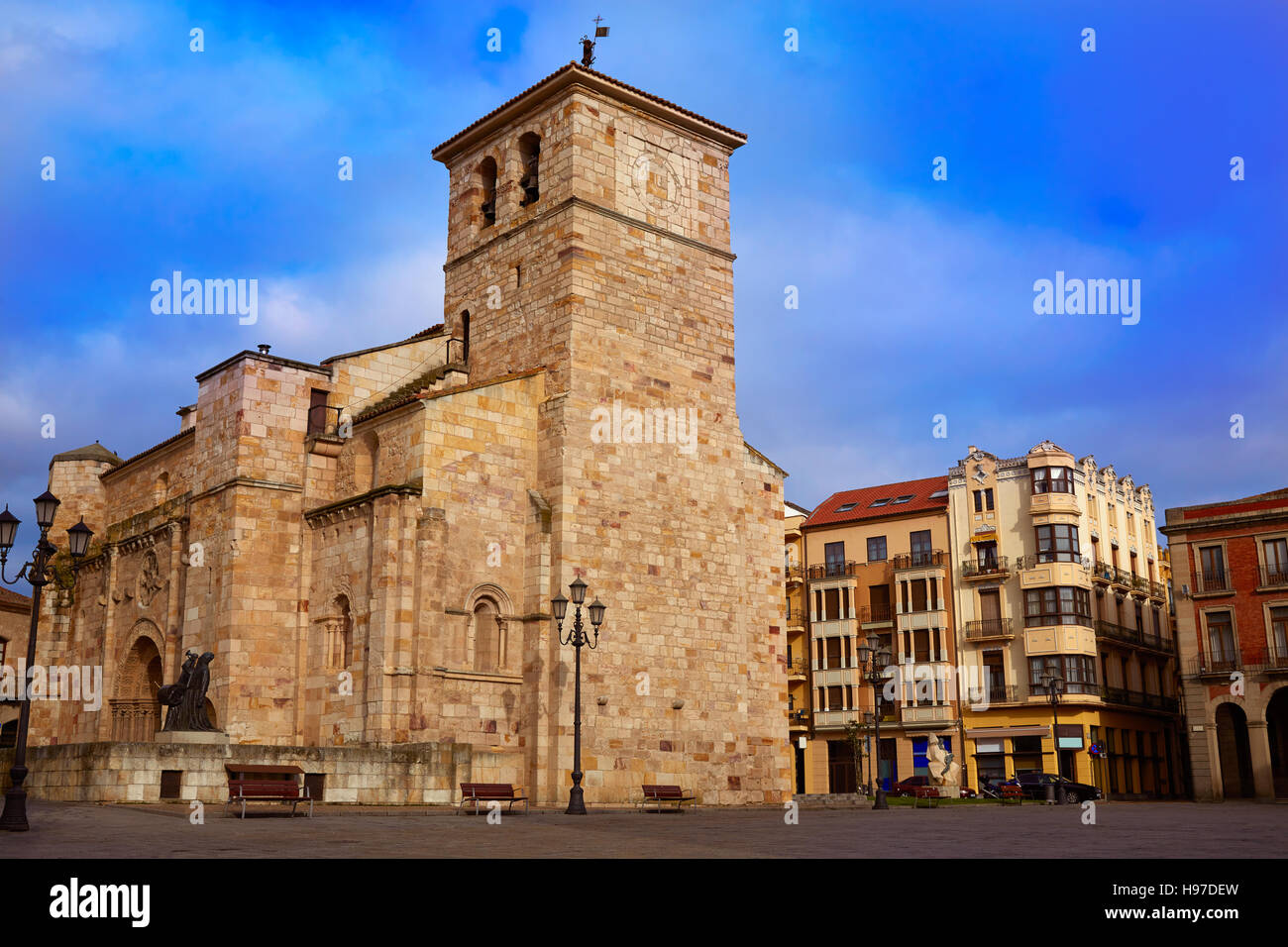 Zamora San Juan chiesa in Plaza Mayor in Spagna Foto Stock