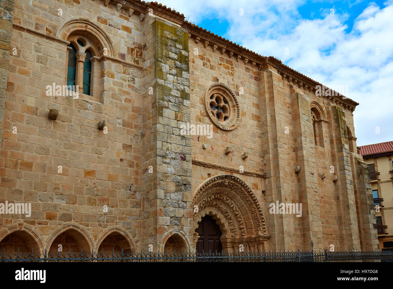 Zamora la chiesa di Santa Maria Maddalena in Spagna da Via de la Plata Cammino di Santiago Foto Stock