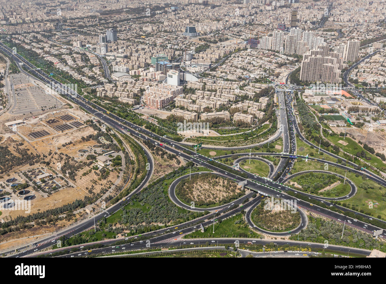 Vista di Tehran dalla torre Azadi - Iran Foto Stock
