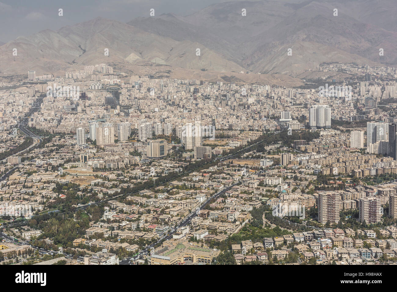 TEHERAN, IRAN - 05 ottobre 2016: vista dalla Torre Milad a Tehran, Iran. Foto Stock