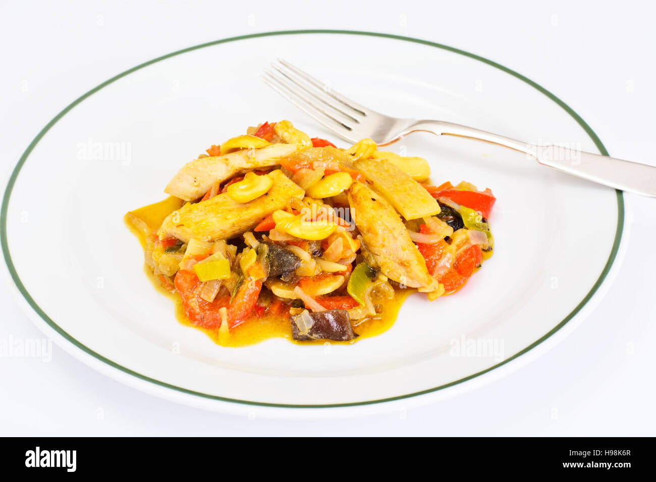 Verdure in asiatici in latte di cocco, Pollo Grigliato, la salsa di soia Foto Stock