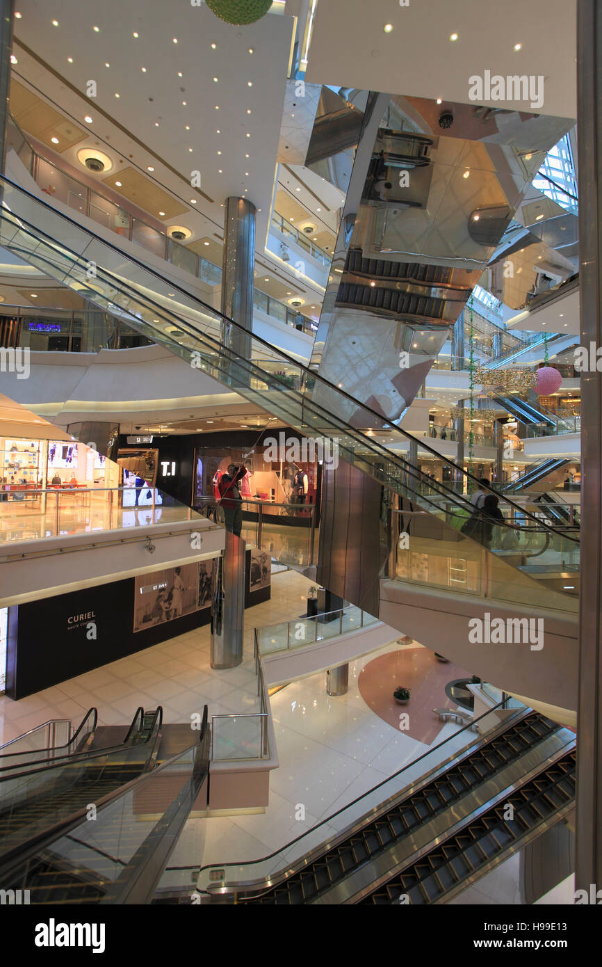 Cina, Shanghai, Citic Square shopping mall, interna Foto Stock