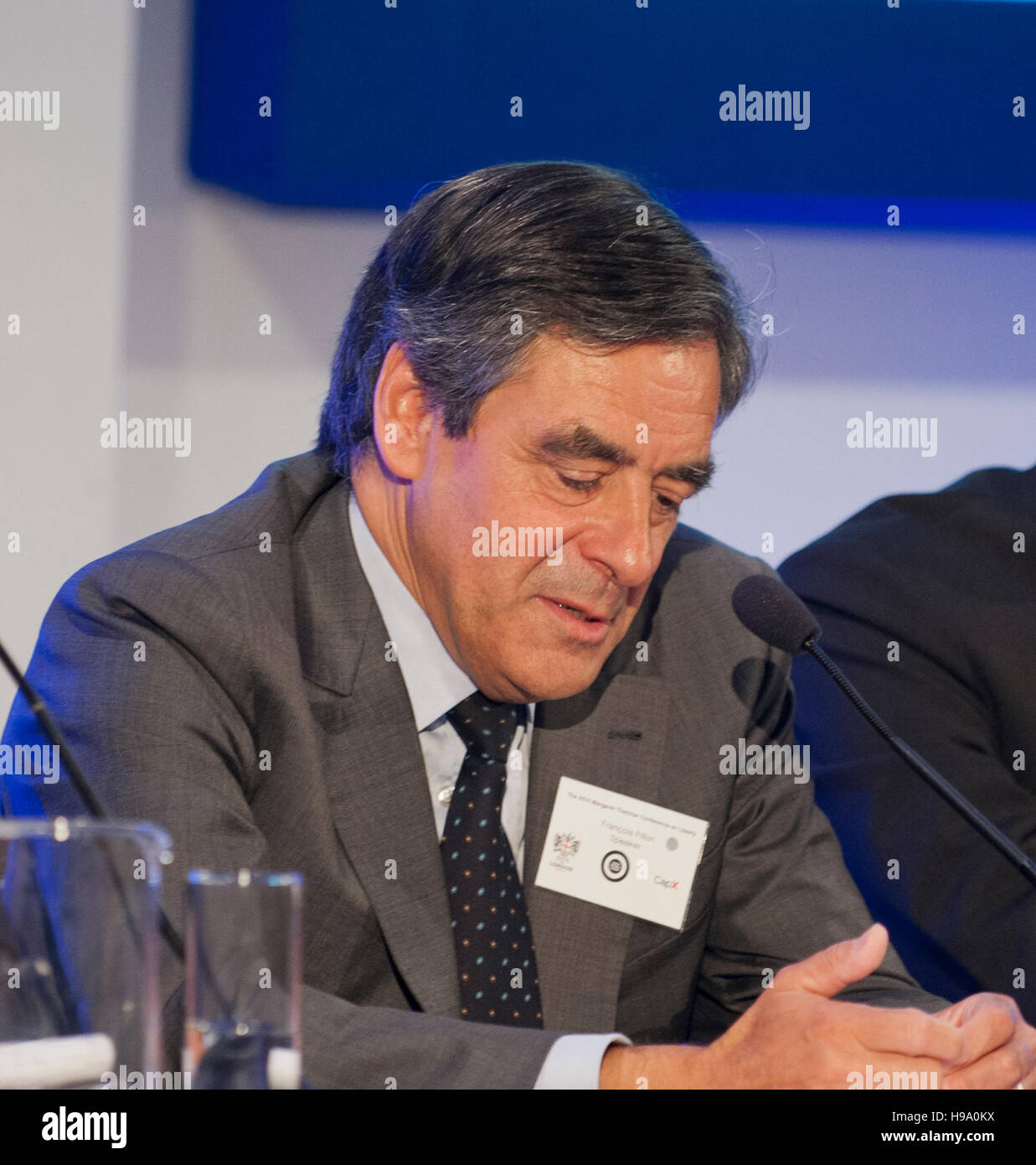 Francois Fillon, ex primo ministro di Francia parla di Margaret Thatcher conferenza sulla libertà cena, Guildhall, London, Regno Unito Foto Stock