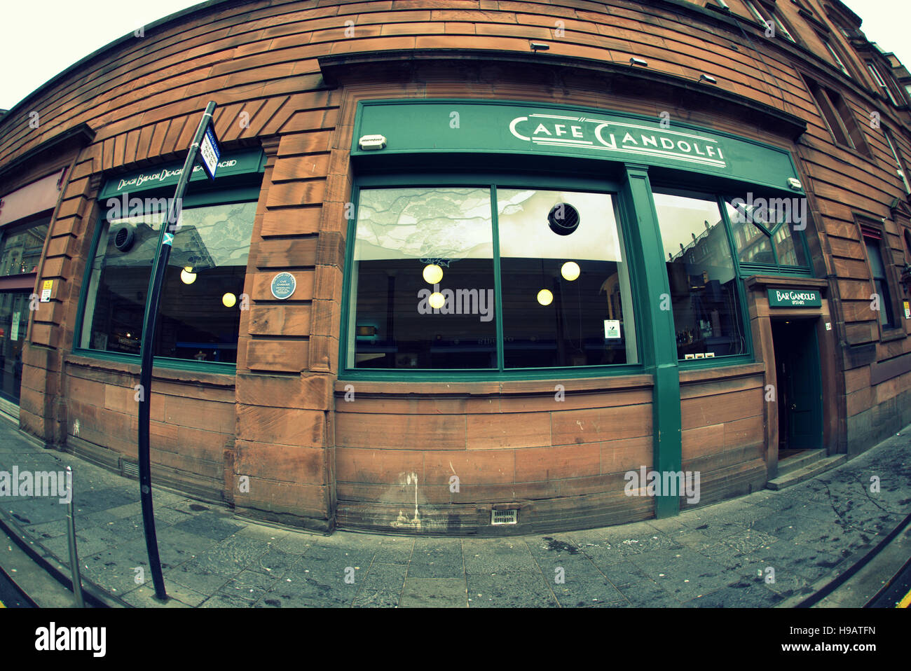 Fisheye colpo di Cafe Gandolfi ristorante ,Glasgow, Scotland, Regno Unito Foto Stock