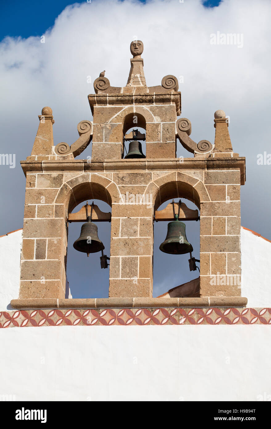 Campanile della chiesa, Plaza de Espana, Adeje, Tenerife, Spagna Foto Stock
