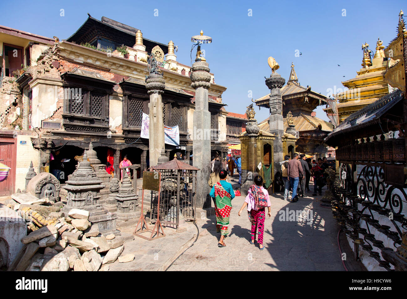 Vista generale del tempio buddista e del patrimonio mondiale Unesco di Swayambhunath, Kathmandu, Nepal Foto Stock