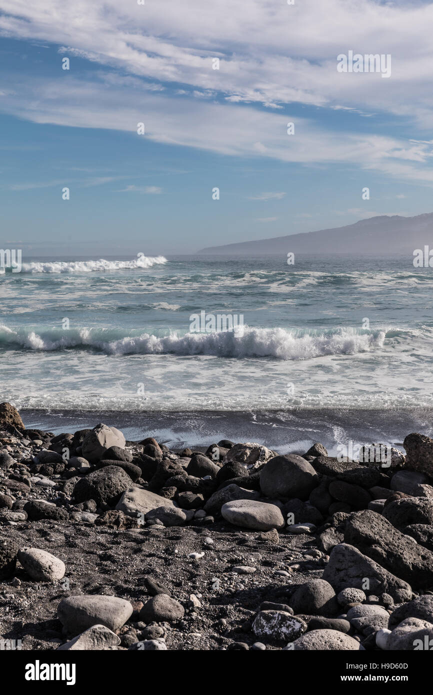 Spiaggia vulcanica a Puerto de la Cruz Foto Stock