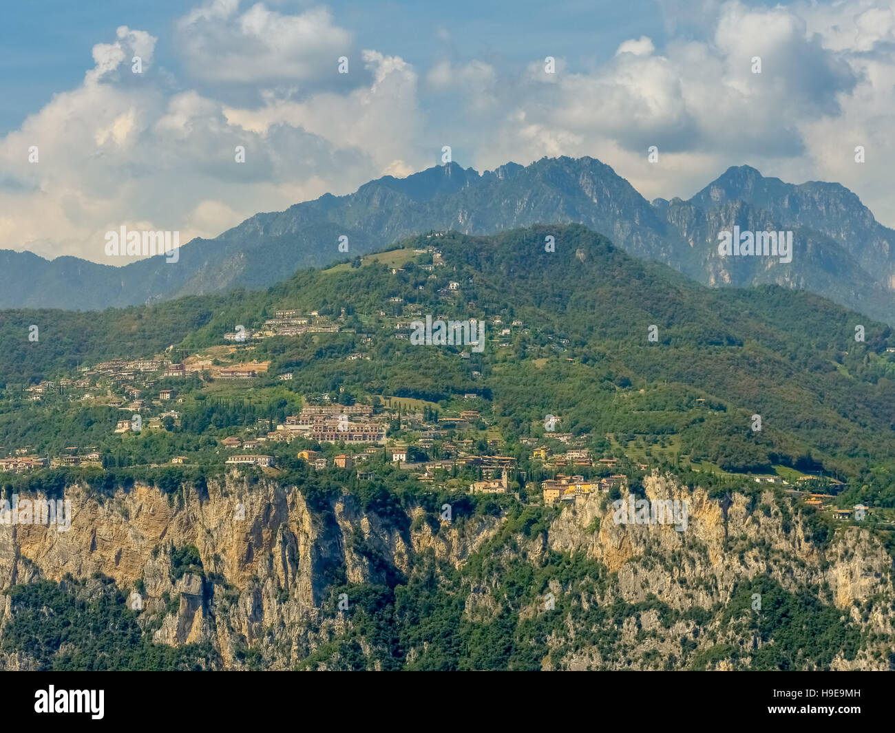 Foto aerea, pive visto da Malcesine Lago di Garda, Lago di Garda, Italia settentrionale, Veneto, Italia, Europa vista aerea Foto Stock