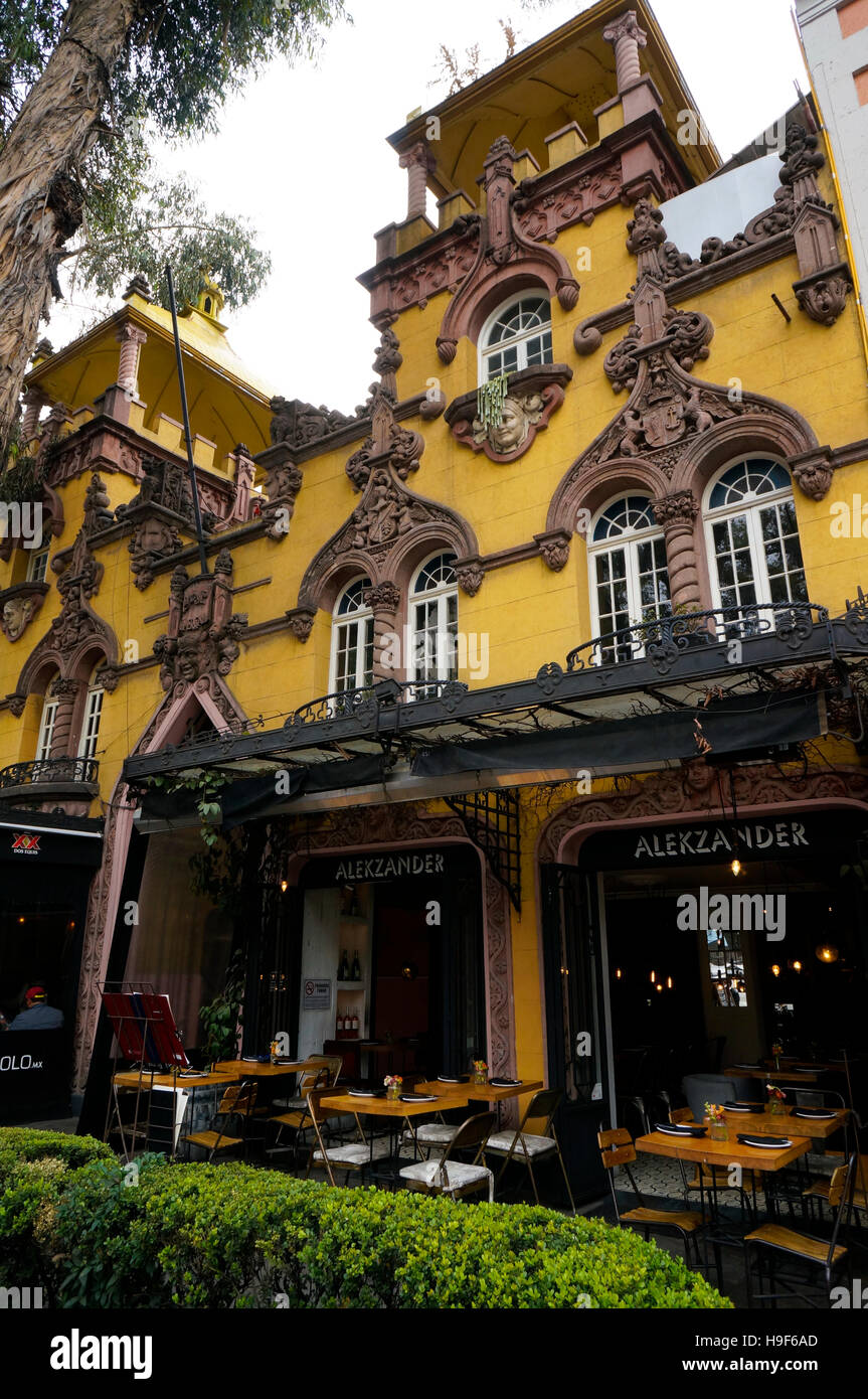 Ristorante alekzander su Avenida Alvaro obregon nella roma norte quartiere di Città del Messico, Messico Foto Stock