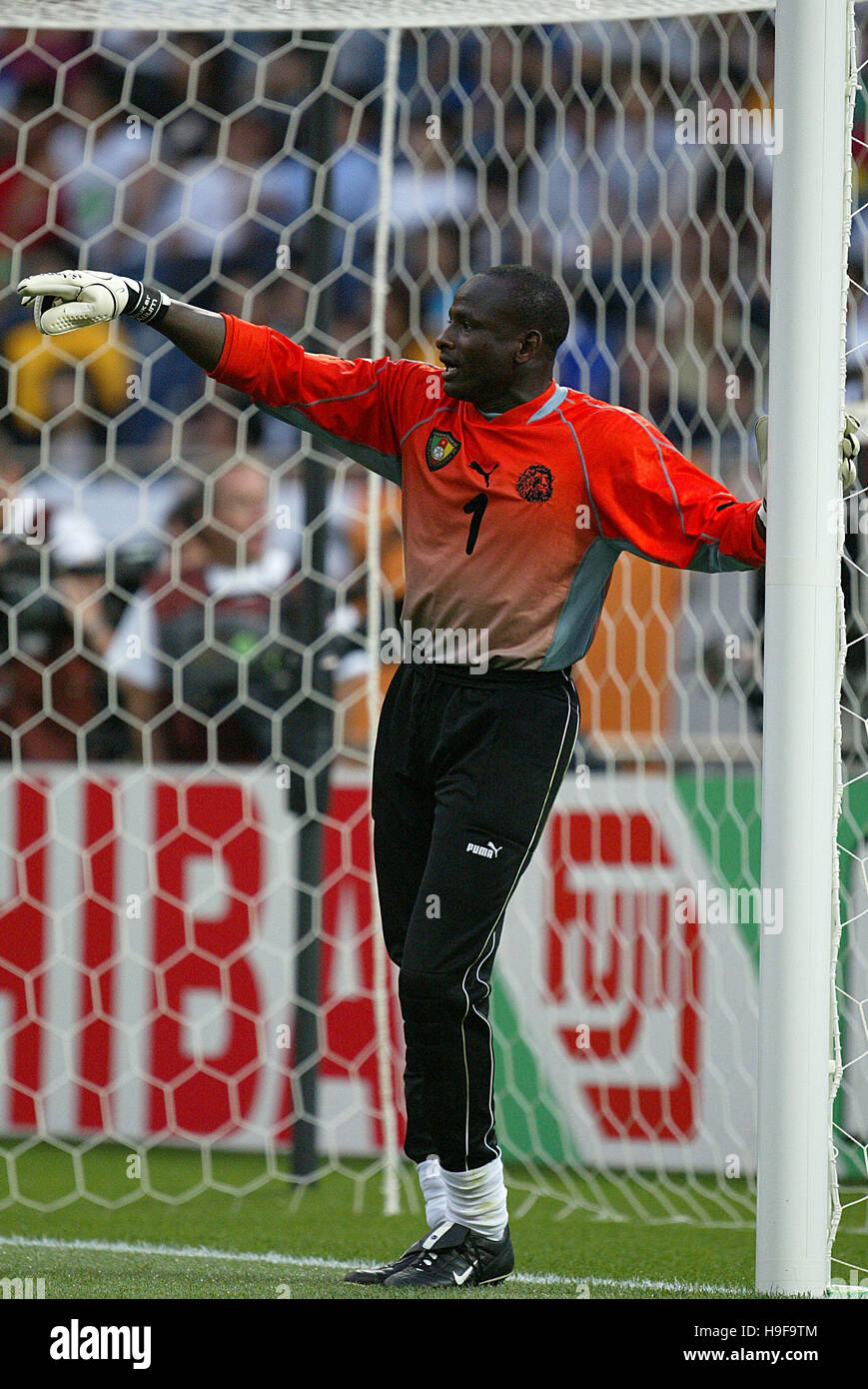 BOUKAR ALIOUM CAMERUN SAITAMA STADIUM SAITAMA GIAPPONE 06 Giugno 2002 Foto Stock