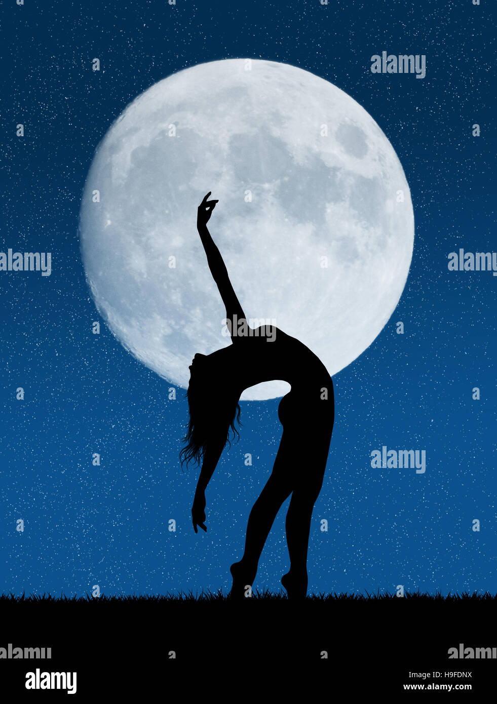 La ballerina al chiaro di luna Foto stock - Alamy
