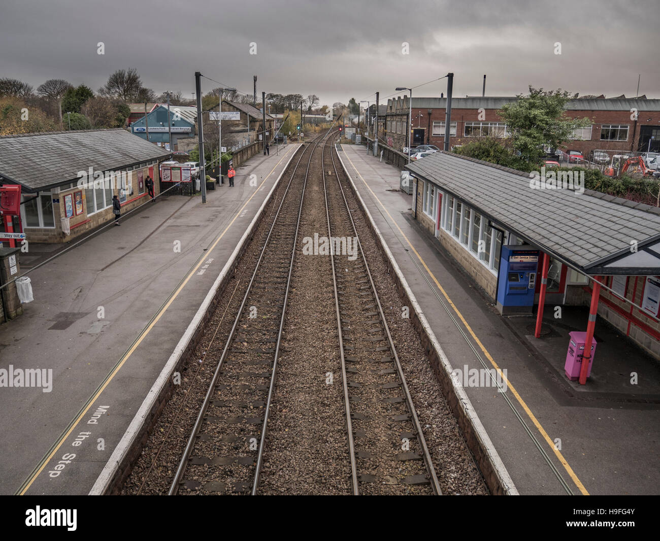 Guiseley stazione ferroviaria, vicino a Leeds, West Yorkshire, sulla West Yorkshire Metro Linea Wharfedale Foto Stock
