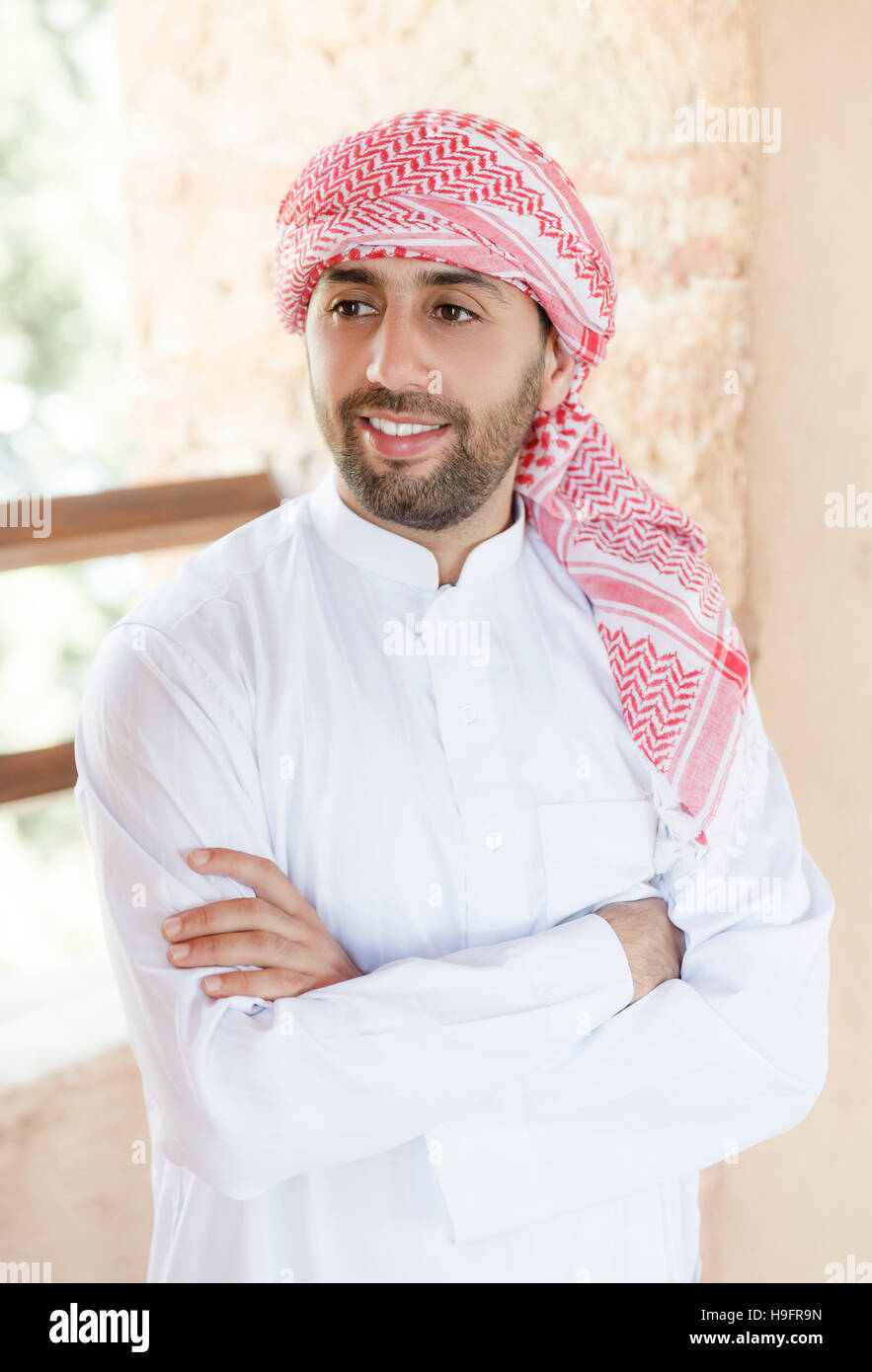 Giovane uomo arabo Foto Stock