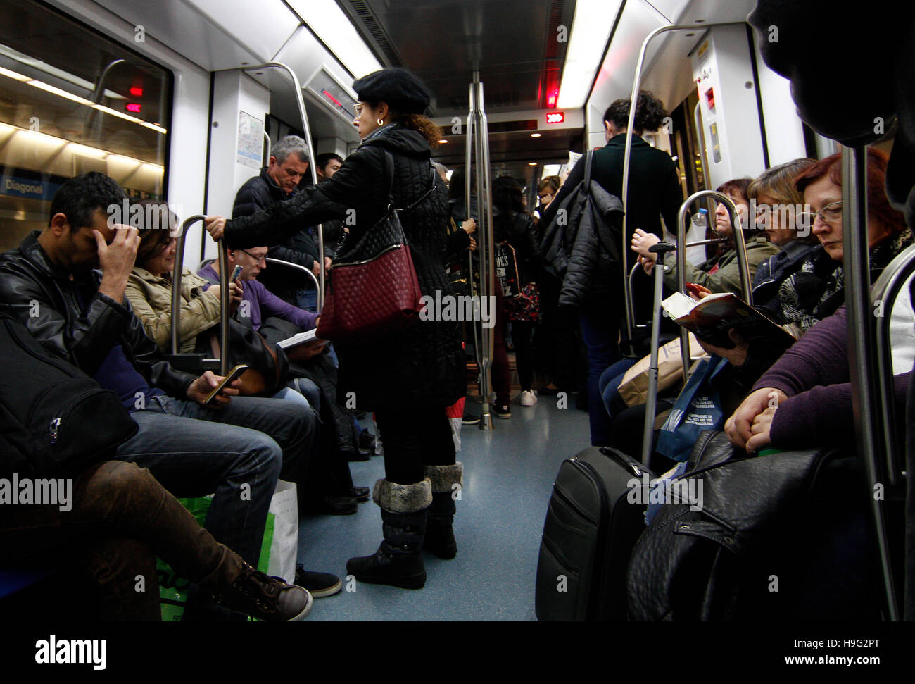 I passeggeri di un viaggio in metropolitana Foto Stock