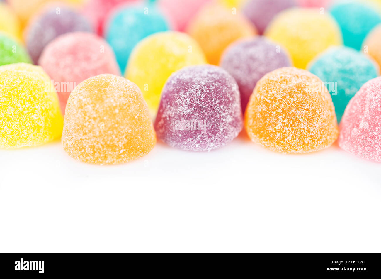 Colorata gelatina di frutta con zucchero. Foto Stock