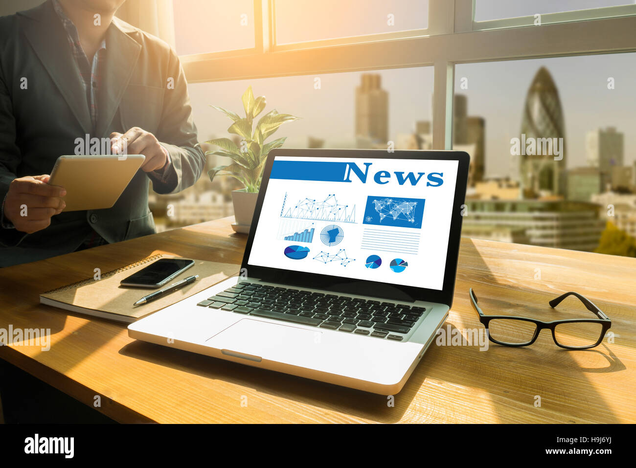 Aggiornamento notizie di concetto Foto Stock