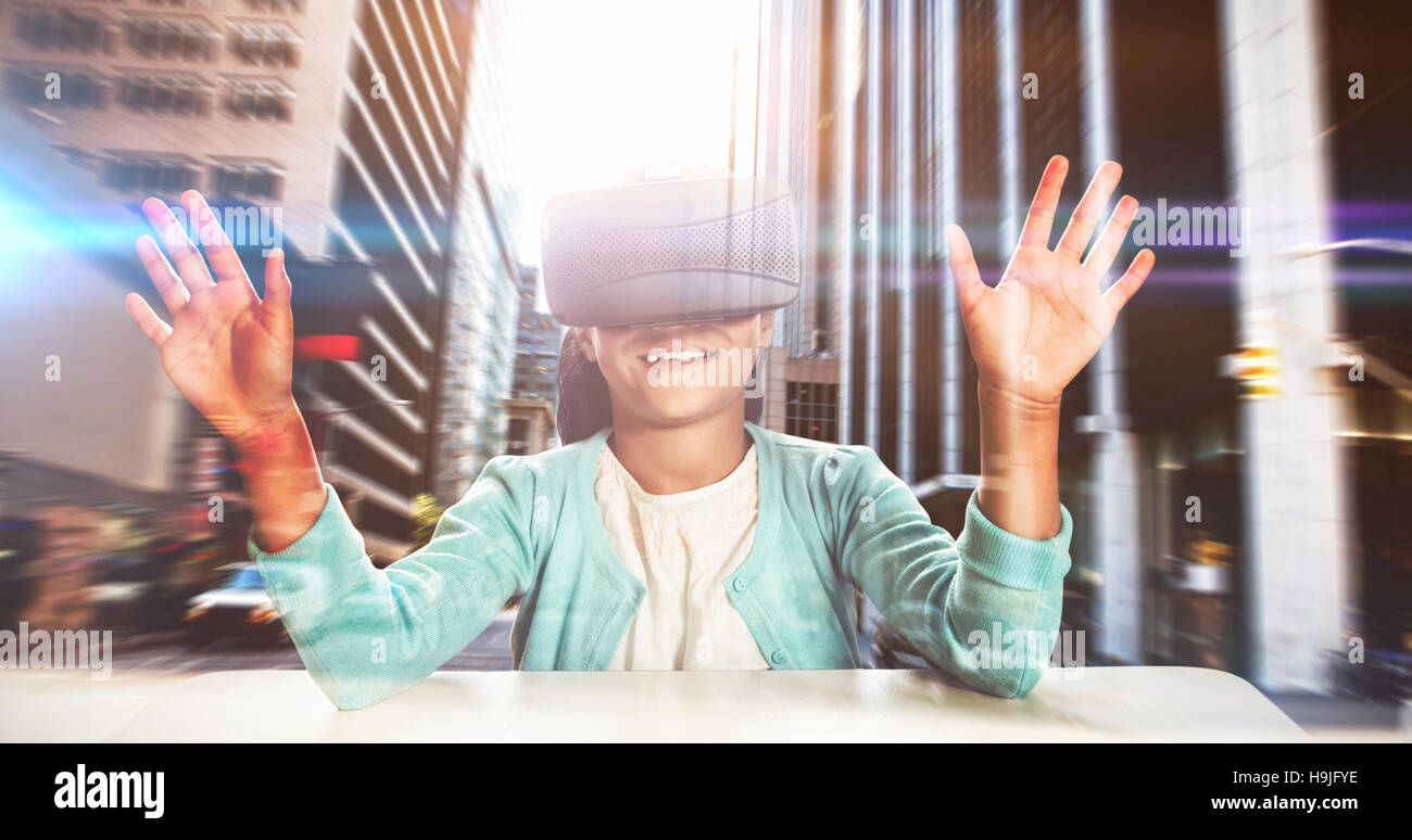 Immagine composita della ragazza nera con occhiali per realtà virtuale Foto Stock
