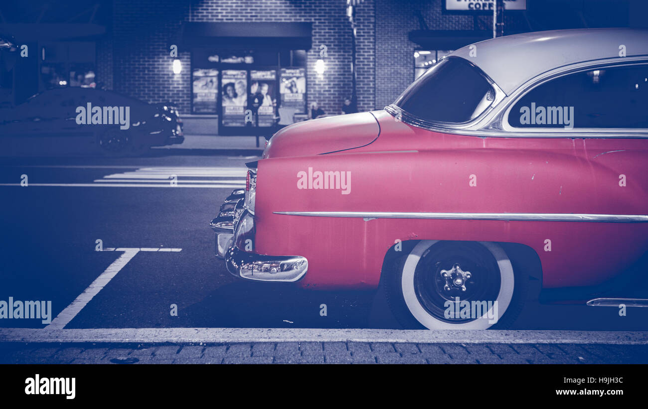 Automobili classiche sul display nel centro cittadino di Somerville, NJ. Foto Stock