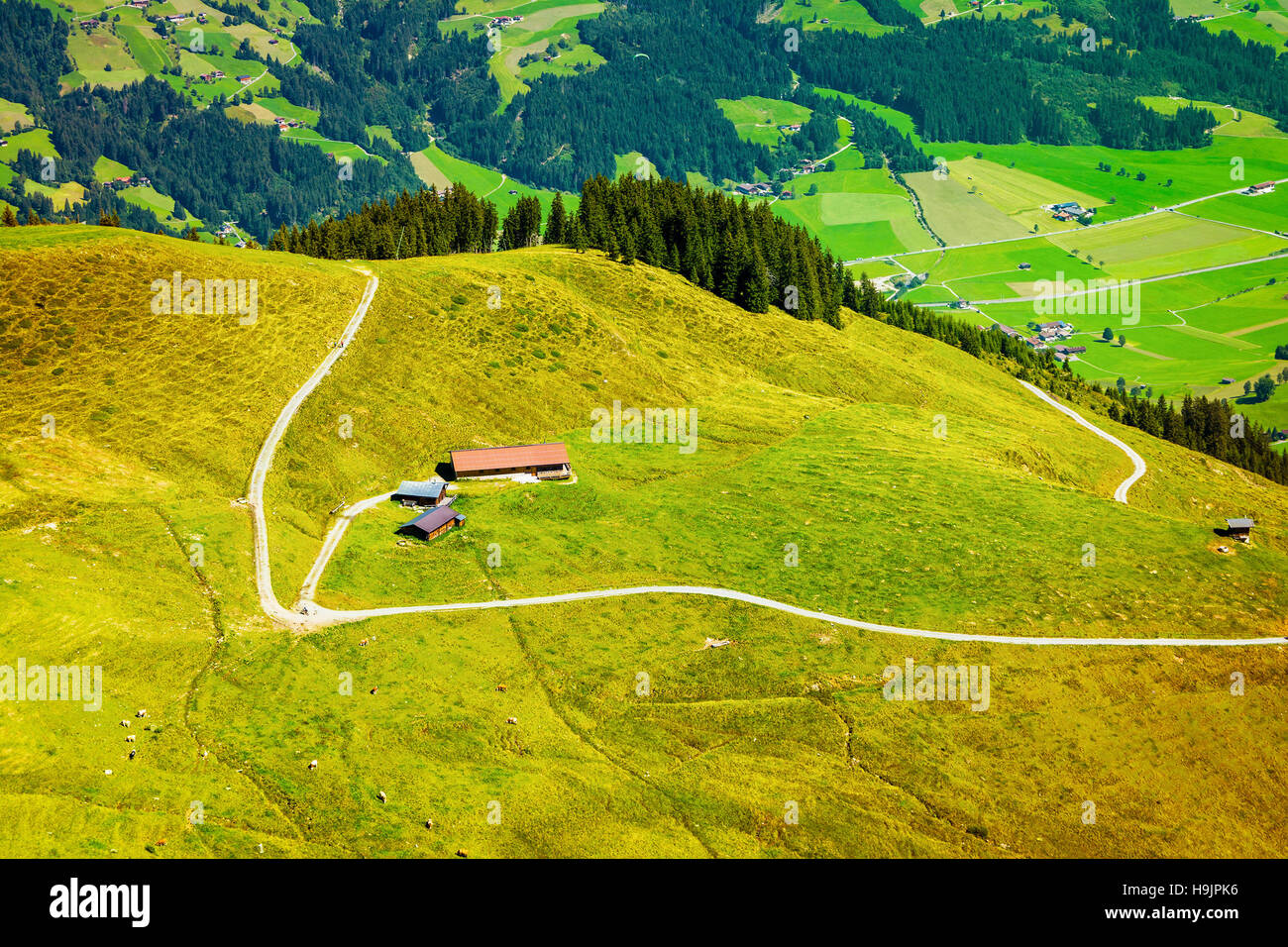 Bella valle di Brixen e Kitzbuhel Alpi, Tirolo, Austria Foto Stock