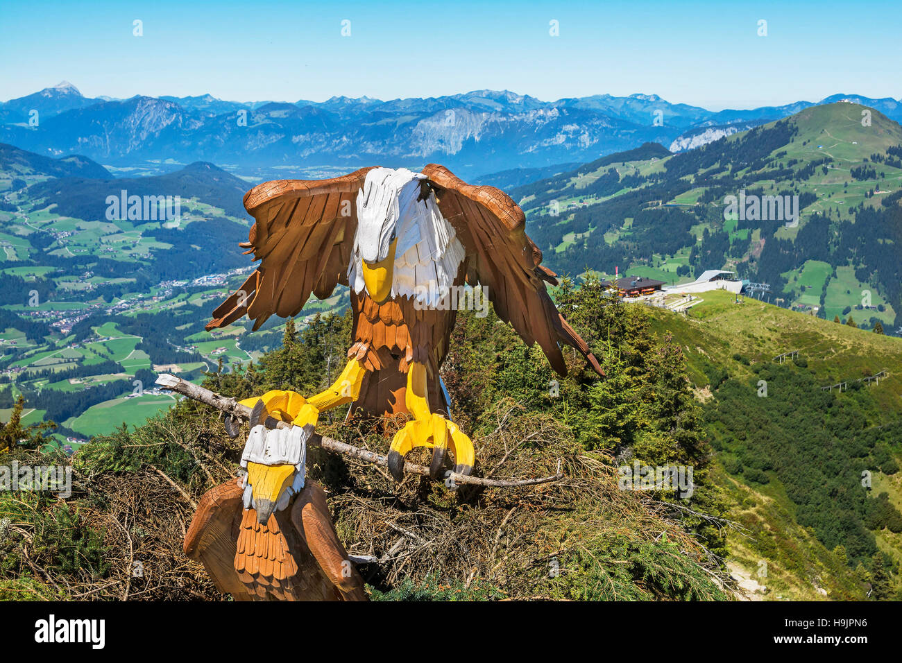 Alpinolino discovery park , sopra la valle di Brixen e Westendorf village, Kitzbuhel Alpi, Tirolo, Austria. Foto Stock