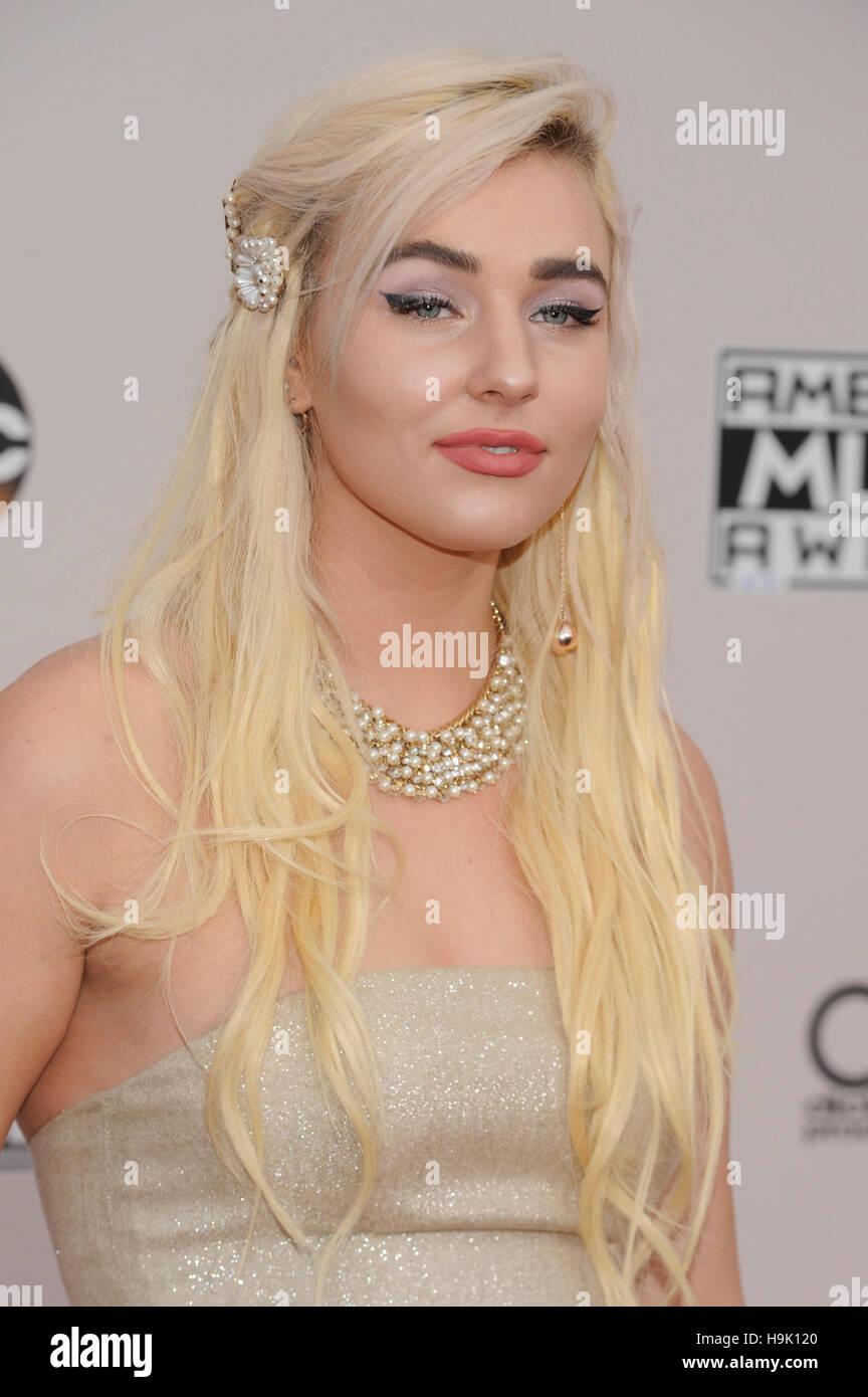 Maty Noyes arriva a 2016 American Music Awards al teatro di Microsoft per il mese di novembre 20, 2016 a Los Angeles, California. Foto Stock