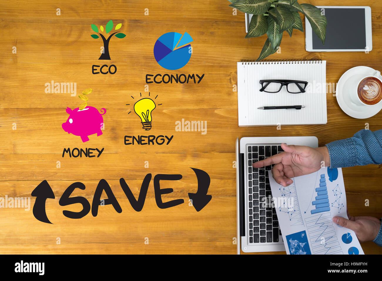 Risparmio energetico ed ambientale e salvare gli investimenti Foto Stock