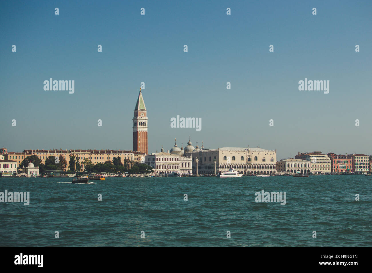 Veduta di San Marco e il Palazzo Ducale dal Canal Grande Venezia Italia Foto Stock