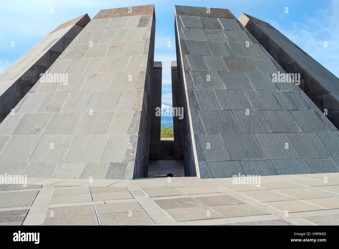 Genocidio armeno tsitsernakaberd memorial, Yerevan, Armenia, Caucaso, Medio Oriente e Asia Foto Stock