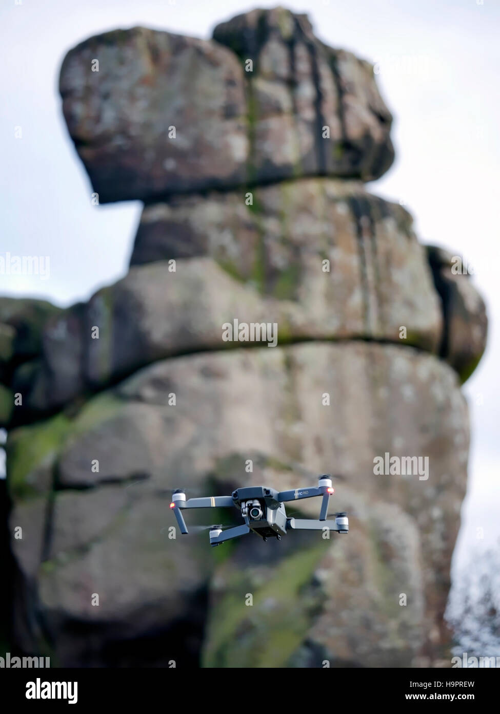 Questo anni più caldi del drone DJI Mavic Pro è in approvvigionamento corto prima di natale a causa estremamente alta della domanda a livello mondiale. Foto Stock