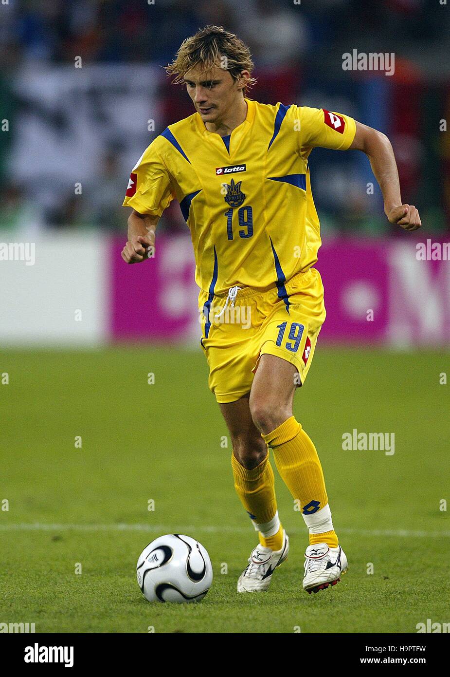 MAXIM KALINICHENKO UCRAINA & Spartak Mosca WORLD CUP AOL Arena Amburgo Germania 30 giugno 2006 Foto Stock